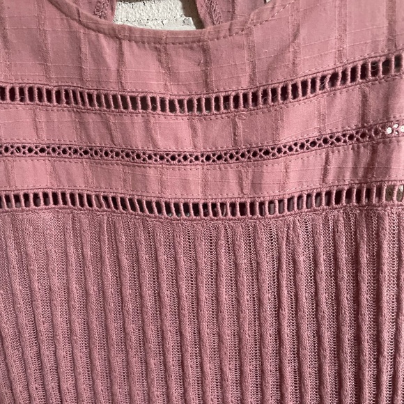 Size S O’Neill dusty mauve spring/summer dress. Lined in mauve polyester. - Picture 3 of 7